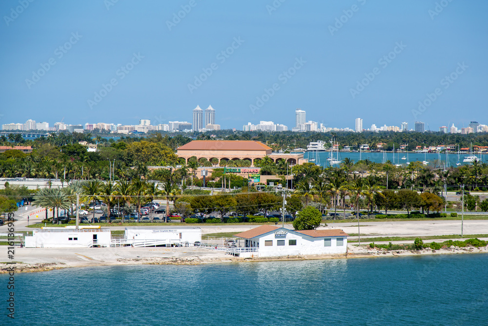 Skyline und Beach von Miami, Florida