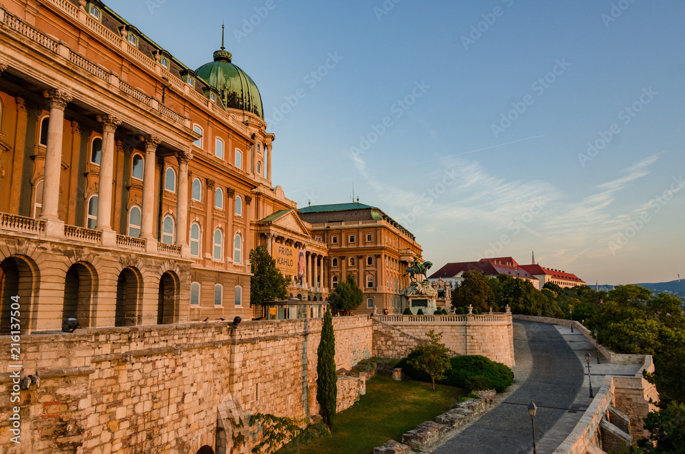 Obraz premium Buda castle surroundings in Budapest 2018 summer sunrise