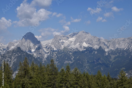 Blick von der Hoess in Hinterstoder in das Gebirge