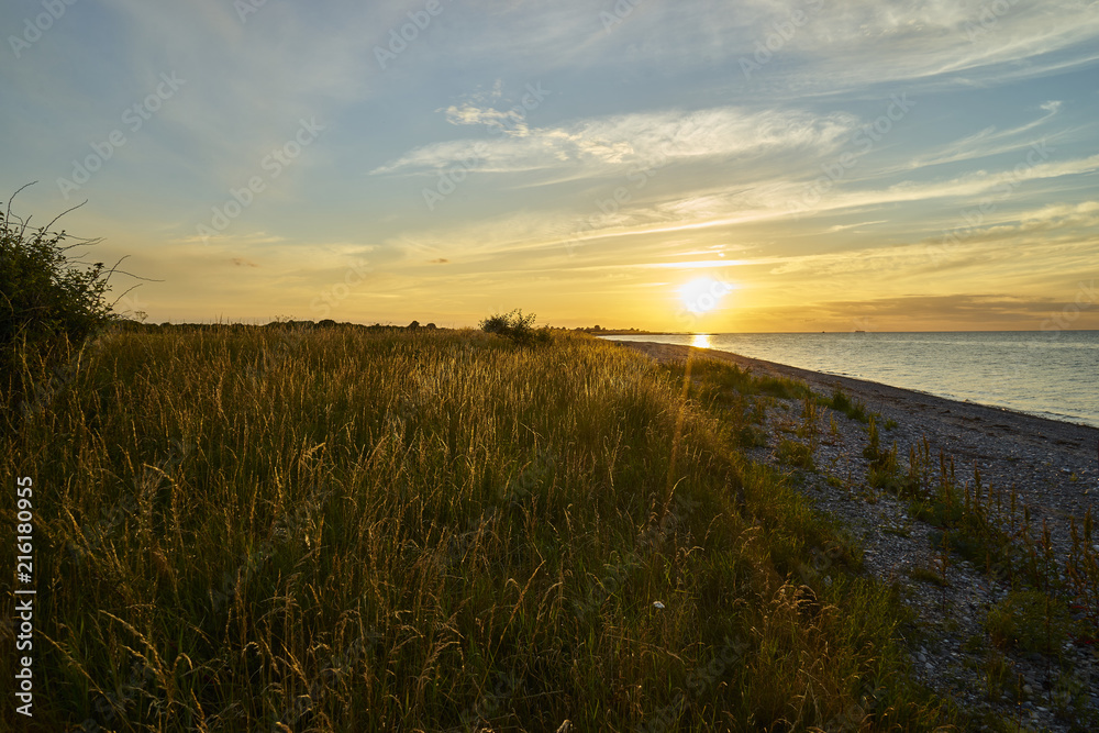 NSG Strandseenlandschaft bei Schmoel, zwischen Schmoel und Hohenfelde an der Ostsee, Kreis Plön, Probstei, Schleswig-Holstein, Deutschland... NSG Strandseenlandschaft bei Schmoel, zwischen Schmoel und Hohenfelde an der Ostsee, Kreis Plön, Probstei, Schleswig-Holstein, Deutschland...