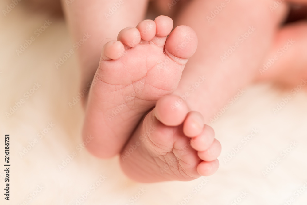 Füße Neugeborenes Baby