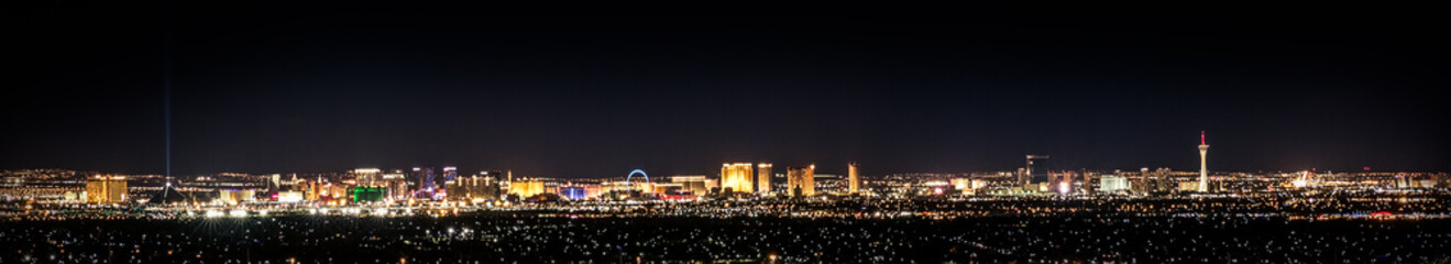 Keuken achterwand Las Vegas Kleurrijk Vegas stadsgezicht bij nacht  © C.A.Palmira Photos