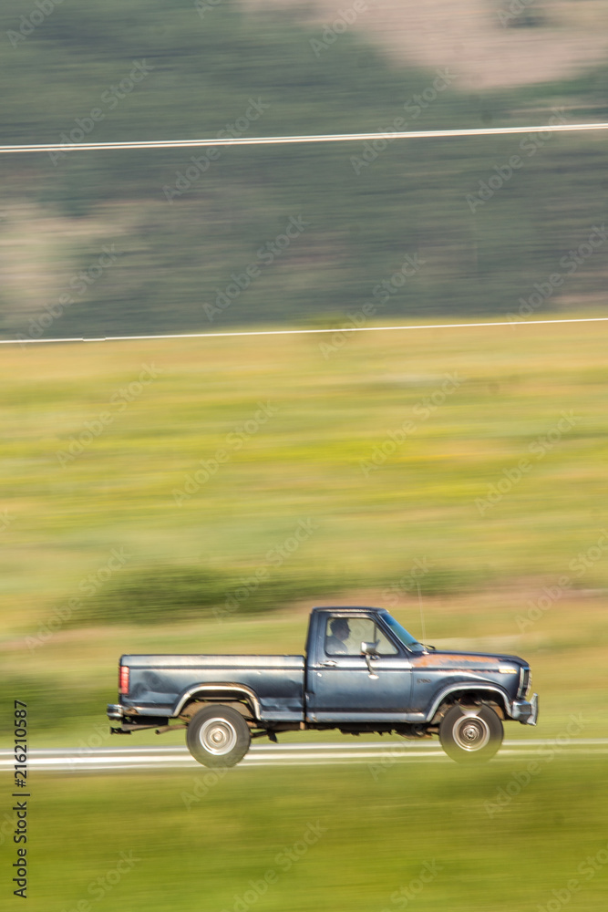 Fototapeta premium Vintage truck panning 
