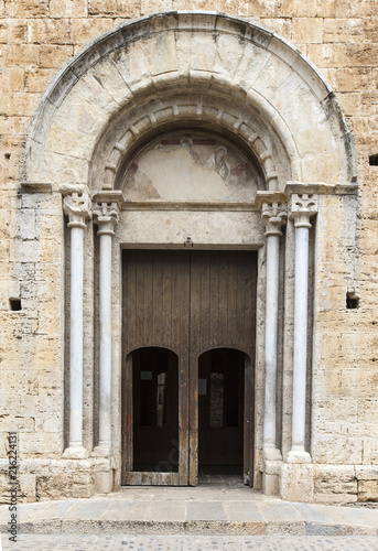 The entrance of a church in the sity of France © bborriss