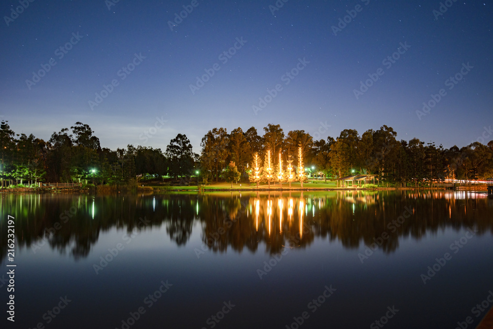 Fototapeta premium Beautiful lake in Springfield Lakes at dusk.