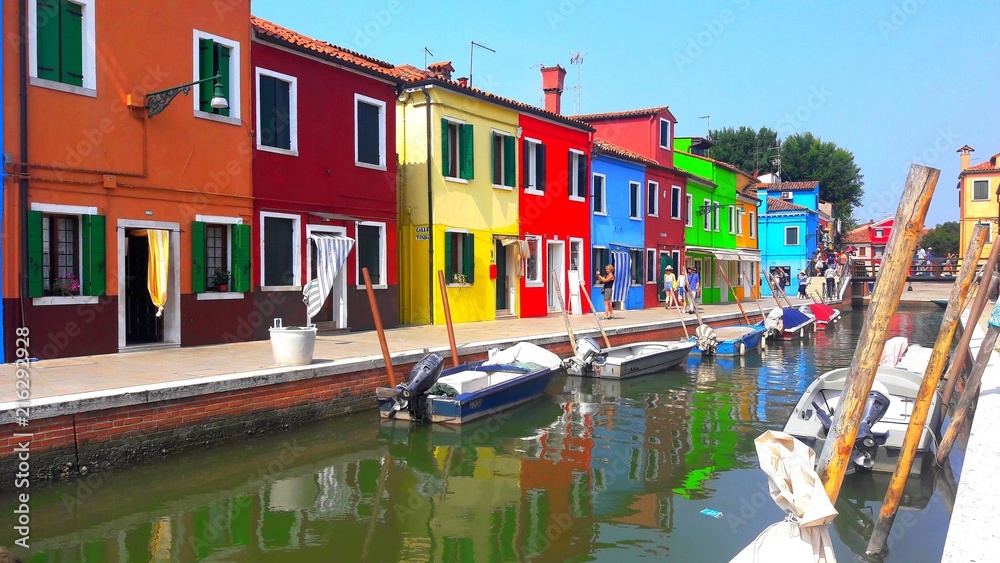 Obraz premium Burano, le charme des couleurs