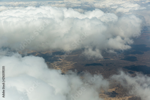 Flug über Tansania © EinBlick
