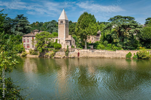 Île Barbe sur la Saône à Lyon photo