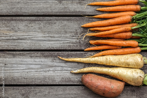 Bundle of carrots, parsnip ...
