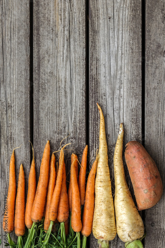 Bundle of carrots, parsnip ...