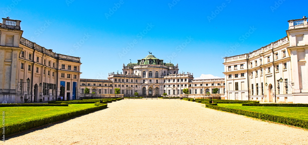 Obraz premium Stupinigi building, hunting palace, historical residence of the Savoy family, Turin, Piedmont, Italy