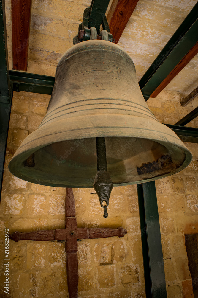 Maltese Bell