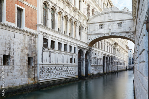 Bridge of Sighs, nobody in Venice, Italy
