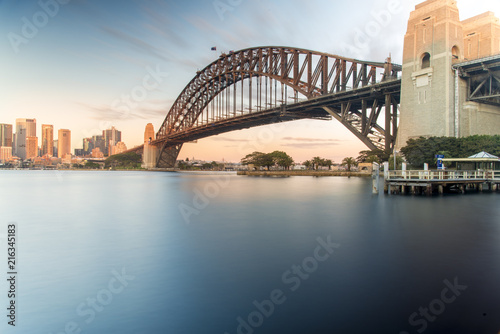 Sydney Harbour Bridge at dawn © taki_o