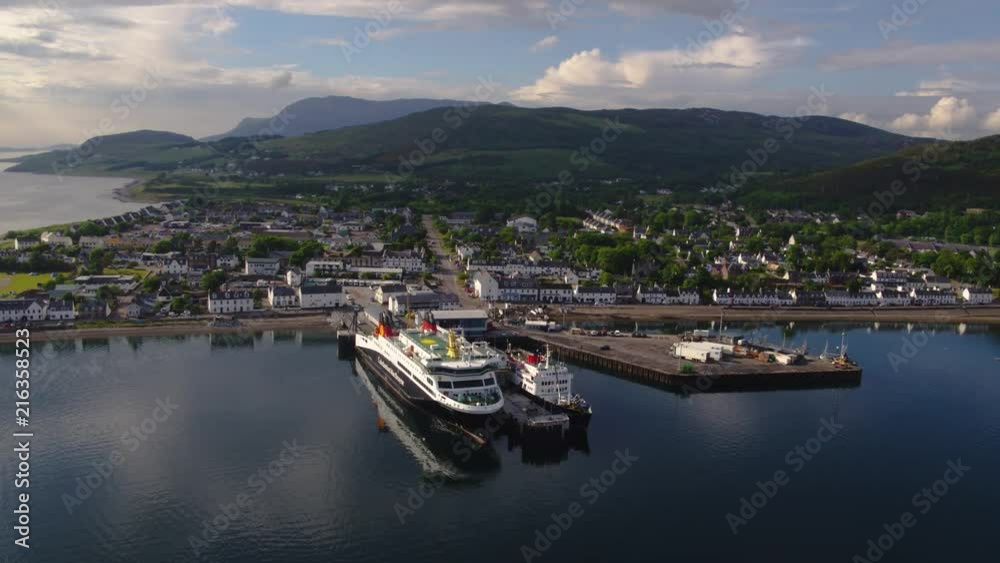 CalMac Ferries - Caledonian MacBrayne MV Loch Seaforth & Cruise Ship Hebridean Princess alongside Ullapool harbour CalMac Ferries - Caledonian MacBrayne MV Loch Seaforth & Cruise Ship Hebridean Princess alongside Ullapool harbour