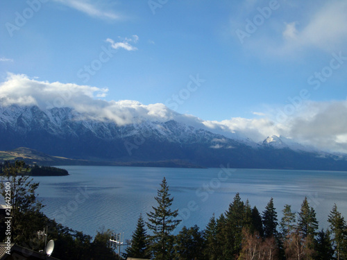 New Zealand mountains and lake