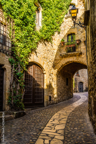 Visiting the beautiful medieval village of Pals (Catalonia, Spain)