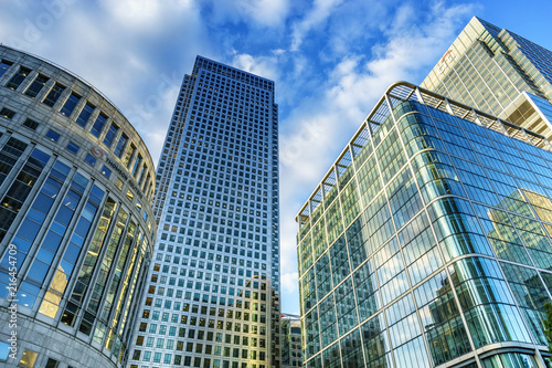 Fotografia Office buildings and South Quay footbridge in Canary Wharf, London
