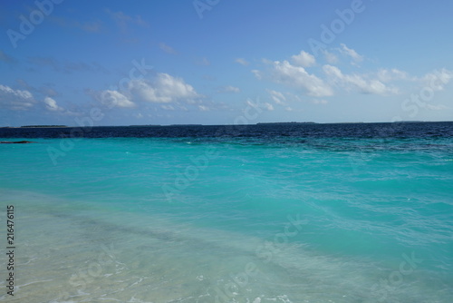 Fototapeta Naklejka Na Ścianę i Meble -  View of the ocean in Baa Atoll, Maldives