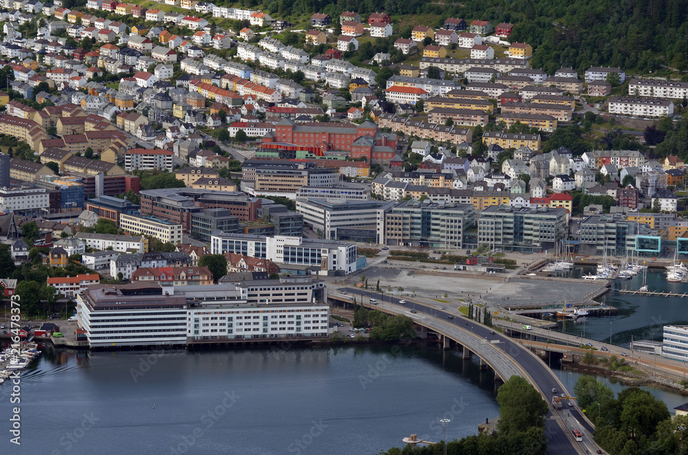 Obraz premium Bergen aerial panoramic view from Mount Floyen viewpoint 