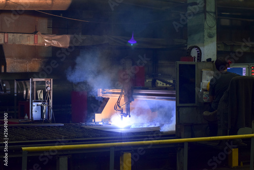 Laser cutting of metal