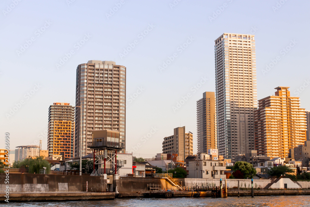 Landscapes view of cityscape sumida river viewpoint in tokyo