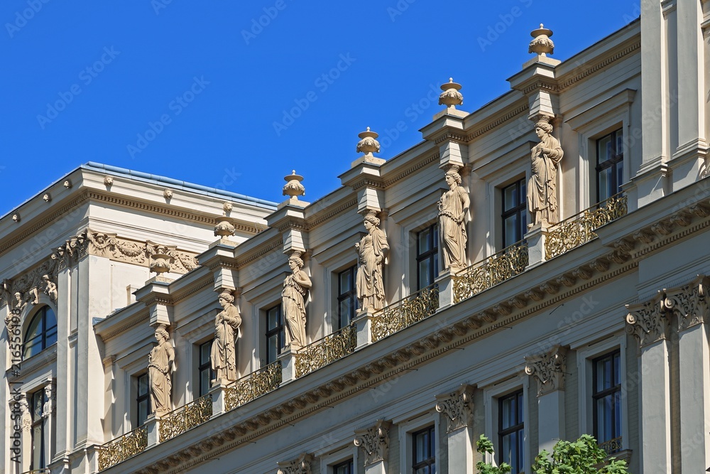 Statues on the house in the famous historical ring street of the city - Ringstrasse