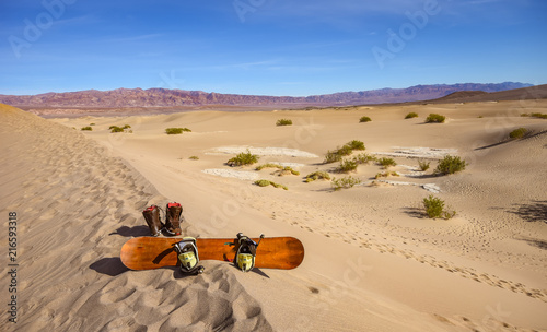 Fototapeta Naklejka Na Ścianę i Meble -  Sand Boarding Death Valley