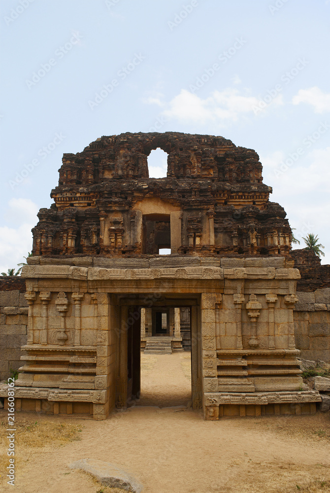 Naklejka premium West side gopura, Achyuta Raya Temple, Hampi, Karnataka. Sacred Center.