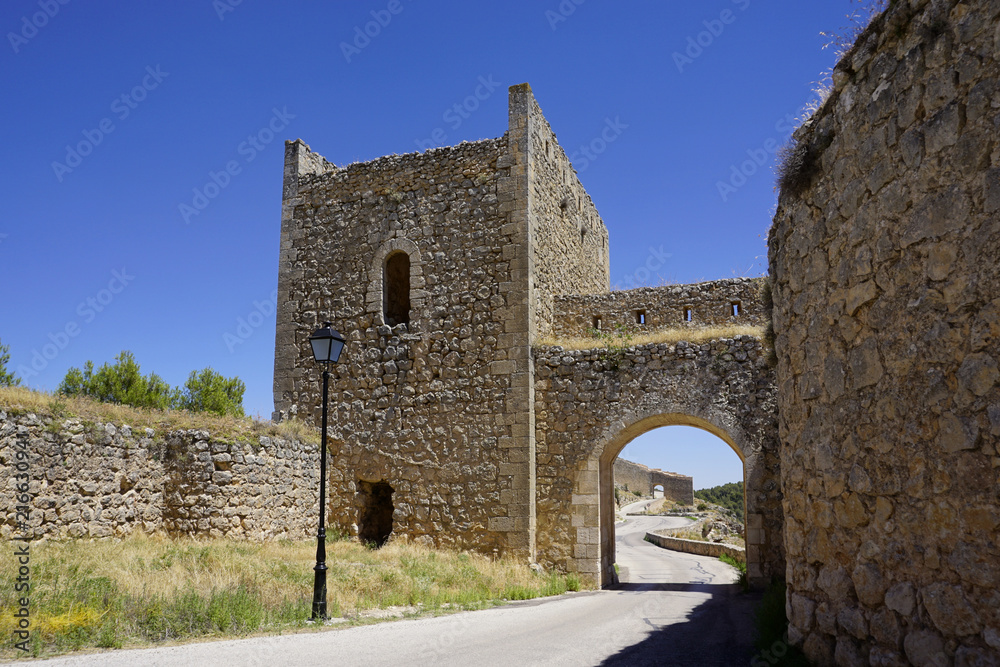Town, castle and marsh of alarcon