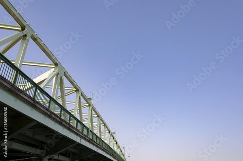 大空に架ける橋