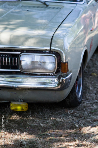 Scheinwerferlicht / Vorderleuchte von einem Oldtimer