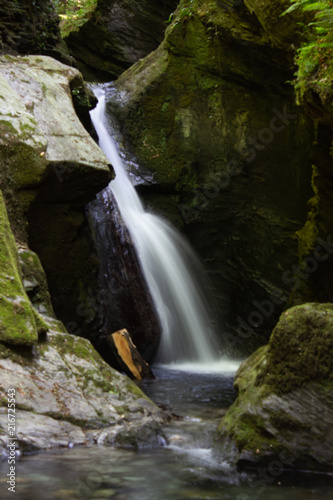 Fototapeta Naklejka Na Ścianę i Meble -  Glen Maye Waterfall