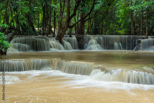 Fototapeta Naklejka Na Ścianę i Meble -  Huai Mae Kamin, beautiful waterfall