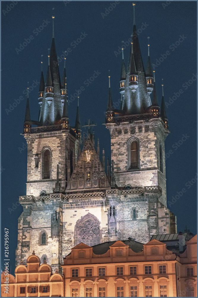 Fototapeta premium Cathedral in the Old Town Square in Prague