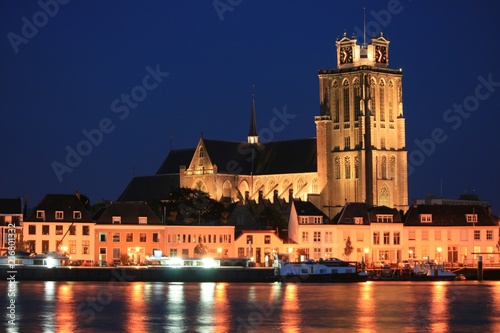 Obraz na płótnie Grote kerk at night w salonie