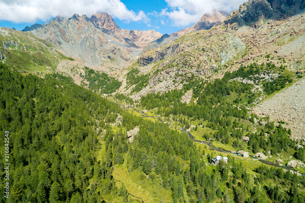 Valmalenco (IT) - Rifugio Bosio e Val Torreggio - vista aerea 