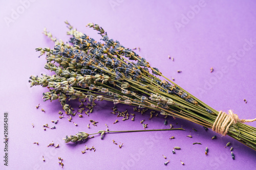 Fototapeta Naklejka Na Ścianę i Meble -  dry lavender on a lilac background, concept