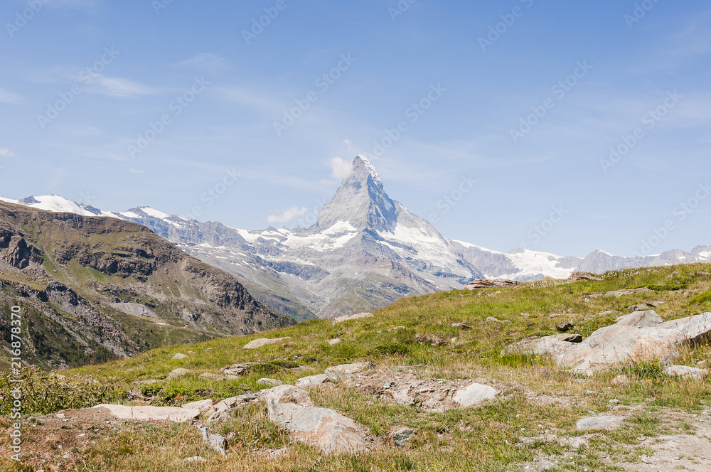 Zermatt, Blauherd, Wallis, Matterhorn, Walliser Berge, Alpen, Wanderweg, Bergwiese, Zmuttgletscher, Gletscher, Bergsteiger, Sommer, Schweiz