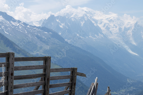 Barrier facing the Mont Blanc