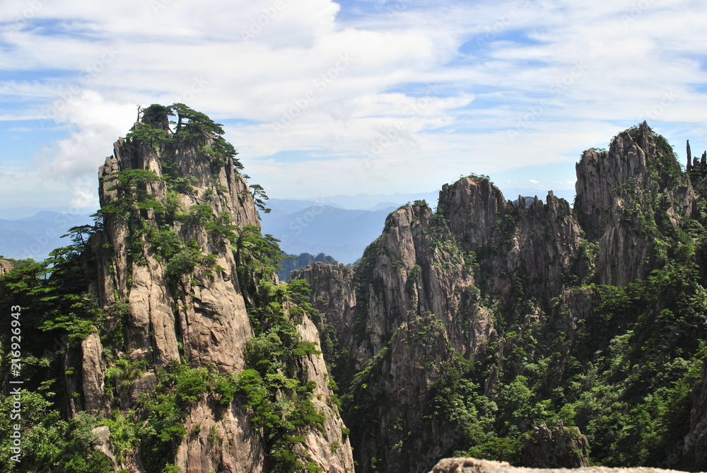 Fototapeta premium Yellow Mountain in China