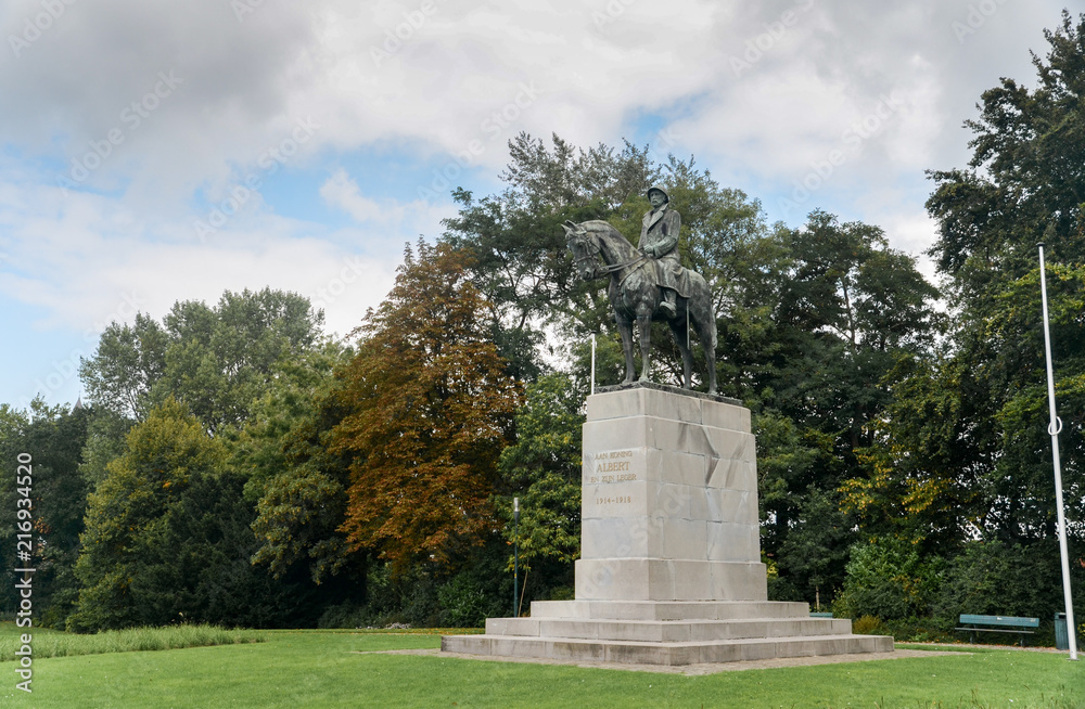 Equestrian statue of King Albert 1. Bruges