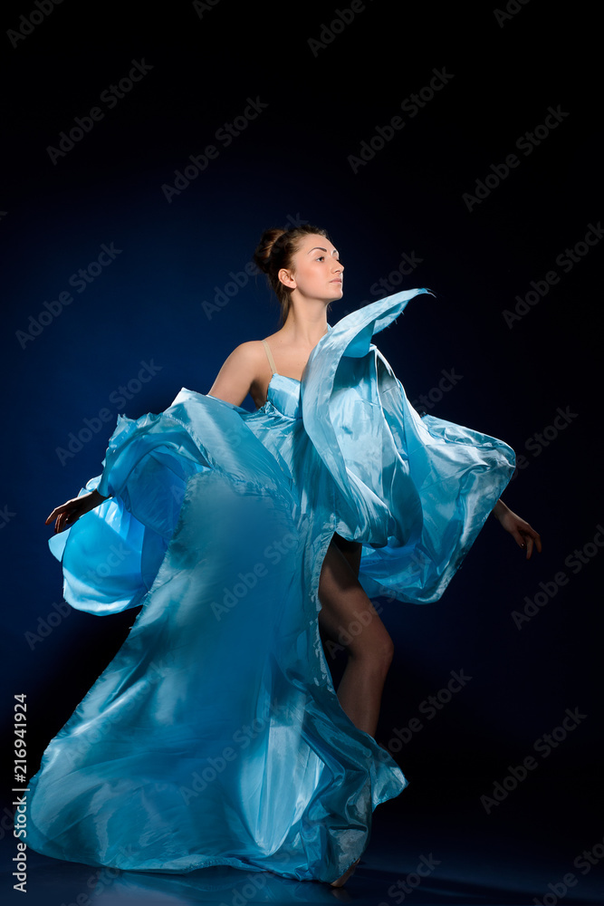 Fototapeta premium Ballerina dress flying