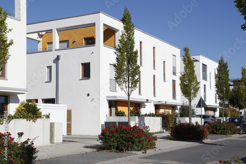 Moderner Wohnungsbau in Frankfurt Riedberg © Claus