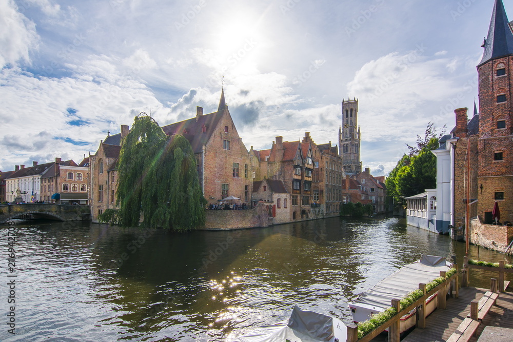 Fototapeta premium Rozenhoedkaai canal, Bruges, Belgium