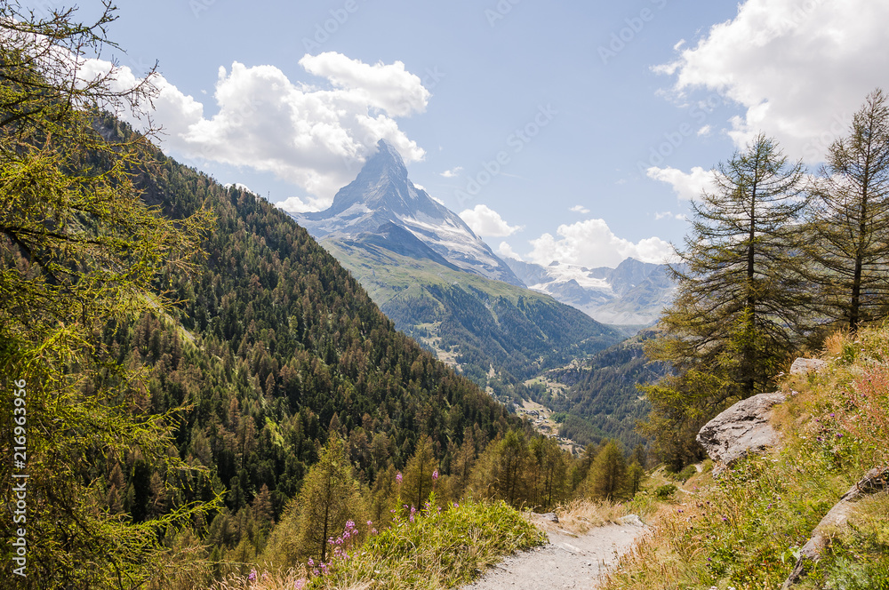 Zermatt, Findeln, Findelbach, Findelschlucht, Sunnegga, Wanderweg, Matterhorn, Zmuttgletscher, Alpen, Wallis, Schweizer Berge, Sommer, Schweiz