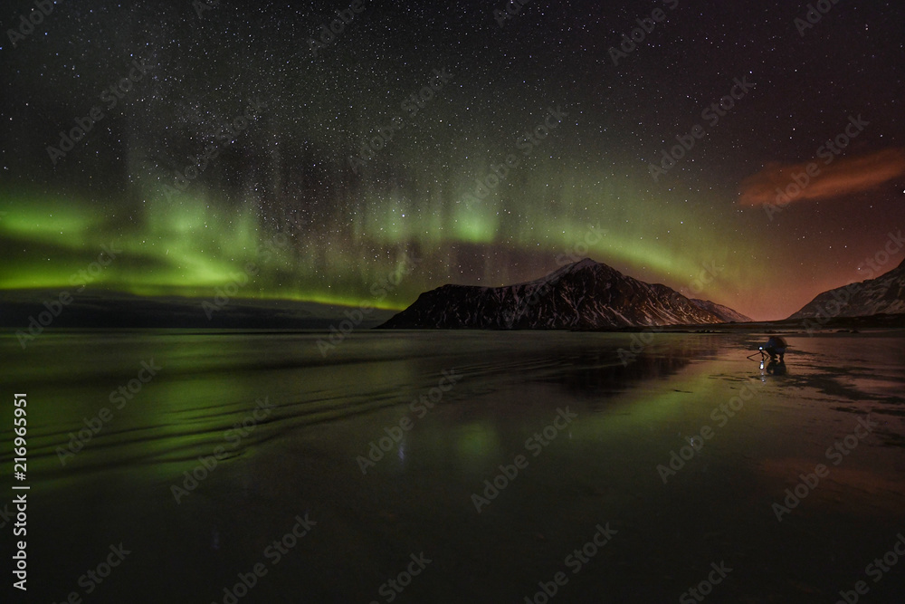 photographe d'aurore de nuit aux Lofoten en Norvégé