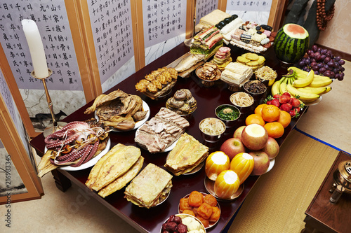 Traditional Korean New Year food 