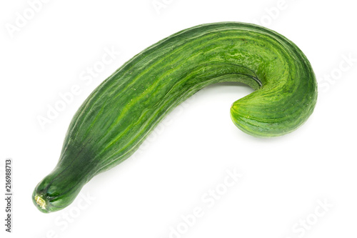 Salatgurke gekrümmt