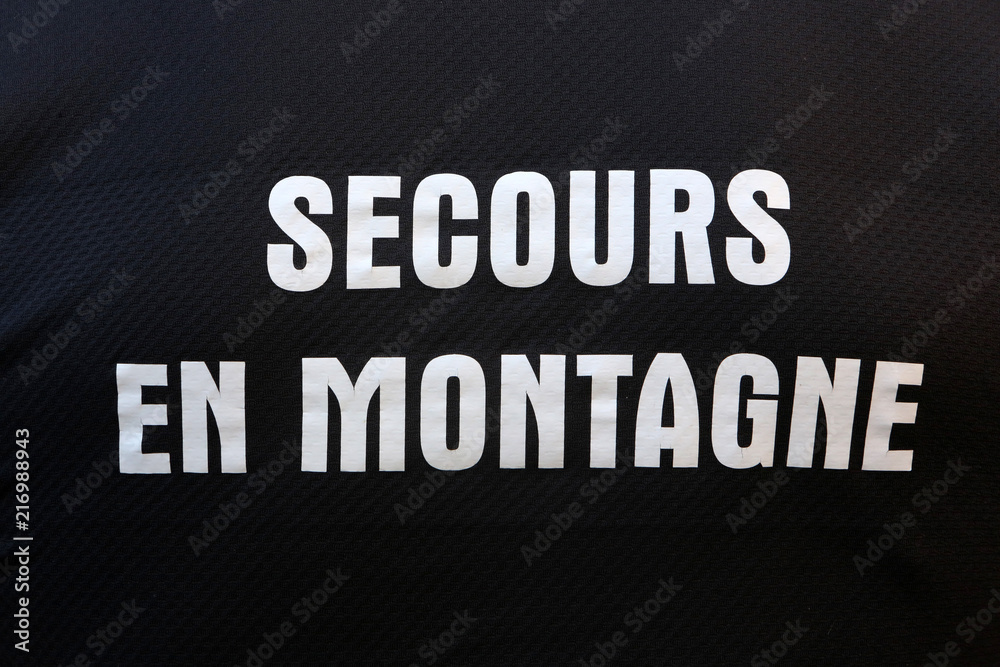 Obraz premium Secours en montagne. Mountain rescue.